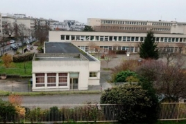France teacher stabbed in class by man citing Islamic State