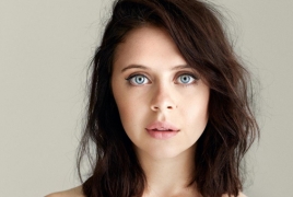 “Star Wars Episode VIII” reportedly eyes Bel Powley for lead role