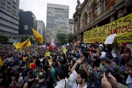 Brazilian police use tear gas to break up bus fare protest in Sao Paulo