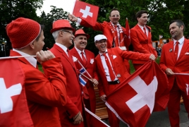 Граждане Швейцарии будут голосовать за возможность ежемесячно получать от государства 2250 евро
