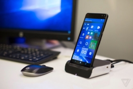 HP's new Elite x3 smartphone can turn into a laptop, desktop PC