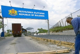 Болгария отгородится от беженцев из Турции защитными заграждениями
