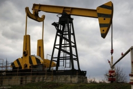 Azerbaijan supports oil production freeze: SOCAR