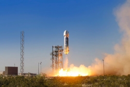Amazon’s Blue Origin planning human test space flights by 2017