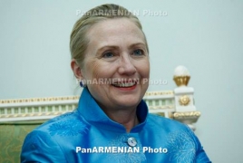 Clinton calls for sanctions against Iran after missile tests