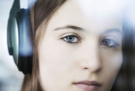New headphones can verify identity through ear sensors