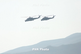 На российской авиабазе в Армении молодых летчиков готовят к полетам на современных вертолетах Ми-8МТ