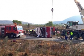 13 dead as student bus crashes in Spain