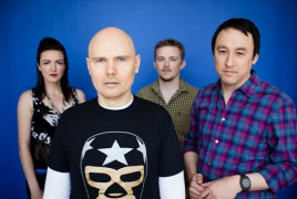 Smashing Pumpkins reunite with guitarist for 1st time in 16 years