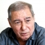 Азербайджанского писателя Акрама Айлисли не выпускают из страны