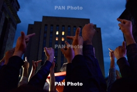 «Պուտին, вон!» և ձվեր՝ ՌԴ դեսպանատան ուղղությամբ. Երևանում բողոքեցին Ադրբեջանին զինելու դեմ