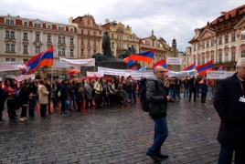 Чешские армяне провели акцию протеста против агрессивных действий Азербайджана в Нагорном Карабахе