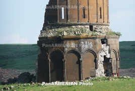 Армянский эксперт: Восстановление кафедрального собора и церкви Спасителя в Ани пока проходит успешно