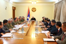 Президент НКР провел совещание по вопросам обороны
