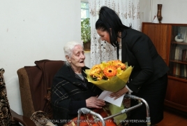 Municipality official visits the only 3 Genocide survivors in Yerevan