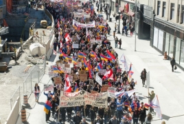 В Оттаве прошла многотысячная акция протеста против турецкой политики отрицания