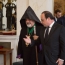 Ֆրանսիայի հայոց թեմի առաջնորդն Օլանդի հետ հանդիպմանը խոսել է ԼՂ դեմ Բաքվի ագրեսիայի մասին