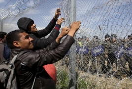Migrant arrivals in Greece drop 90 percent: EU border agency