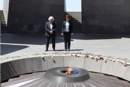 Spanish MEP visits Armenian Genocide memorial in Yerevan