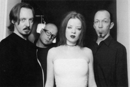 Garbage share clip for latest track “Empty”