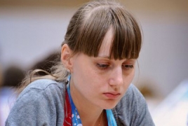 Мария Курсова после третьего тура занимает 10-ое место среди участниц индивидуального ЧЕ по шахматам