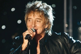 Rod Stewart adds 2 new shows to his massive UK, Ireland tour
