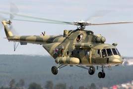 Российские военные отрабатывают посадки и взлеты вертолетов в горах Армении
