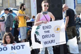 В Грузии требуют легализовать употребление наркотиков