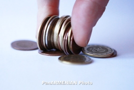 Бюджетные расходы на покупку товаров и услуг в Армении резко снизились