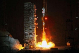 India launches rocket carrying 20 satellites to boost space program