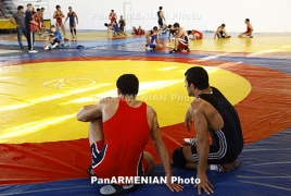 Армянские борцы привезли 2 бронзы с молодежного чемпионата Европы
