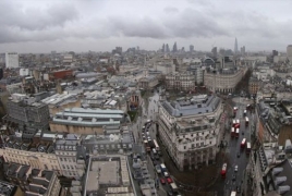 Singapore's 3rd largest lender UOB suspends London property loans