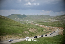 Azerbaijan shells Armenia-Georgia interstate highway