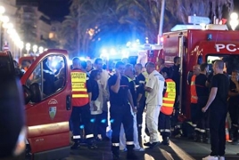 После теракта в Ницце отменили все общественные мероприятия