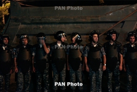 Shots heard near seized Yerevan police HQ; officers injured (Updating)