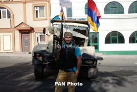 Yerevan: Armed group says has no intention to surrender