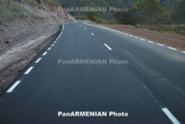 Односельчане раненого члена «Сасна црер» перекрыли дорогу Ереван-Мегри