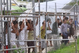 Australia, Papua New Guinea agree to close controversial detention center
