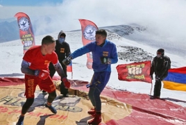 Армянский спортсмен Самвел Есаян – участник  первого в мире поединка по рукопашному бою на Эльбрусе