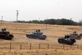Islamic State destroys two Turkish tanks, three soldiers