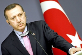 Erdogan accuses U.S. of sending weapons to Kurdish fighters in Syria