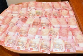 Օրինական շրջանառությունից հանված եվրո թղթադրամներ են ՀՀ բերվել.  3 անձ ձերբակալվել է
