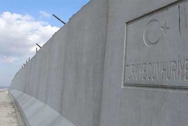 Турция построит дополнительные 700 км стены на границе с Сирией