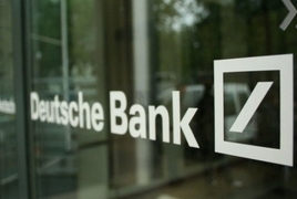 Shares in Germany's biggest lender Deutsche Bank plummet