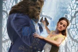 1st official look at Emma Watson and Dan Stevens in “Beauty & the Beast”