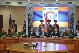 Серж Саргсян представил новоназначенного министра обороны РА и объяснил свое решение