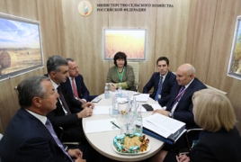 В России обсудили возможность импорта армянских фруктов и овощей