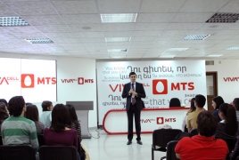 VivaCell-MTS holds Open Doors Day with Armenian students
