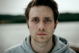 “Mr. Robot” star Martin Wallstrom to topline sci-fi indie “Parallel”