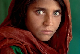 “Afghan Girl” in iconic National Geographic photo arrested in Pakistan